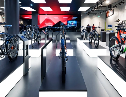 Rose Biketown München Einkaufszentrum MONA Innen